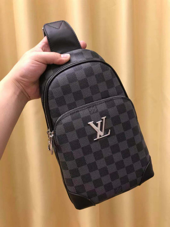 Louis Vuitton Bum Bag ID:20220801-5